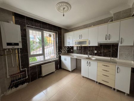 Atapark'ta Genç Binada Yapılı 4+1 Daire!