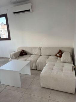 Yenikentde Kiralık Fulleşyalı Zemin Üsdü 2.ci Kat Enüstkat 2+1 Daire Aylık £550 Den