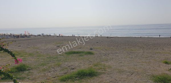 Alanya Mahmutlar Mah. Eşyalı Satılık 2+1 Daire