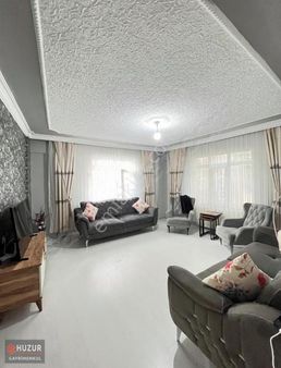 Huzur'dan Şeyhsinan Mahallesinde 2+1 110m2 Satılık Daire