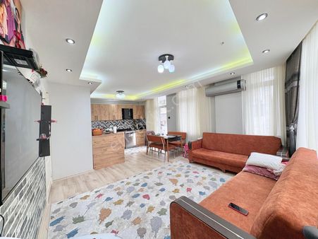 Ergün'den Palmiye'de İçi Komple Yapılmış Doğalgazlı 3+1 Kiralık