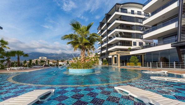 Kargıcak'ta Deniz Ve Şehir Manzaralı Eşyalı Satılık Daire