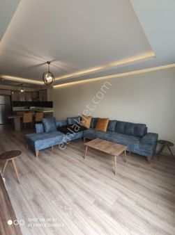 Havuzlu Site İçerisinde 2+1 Esya