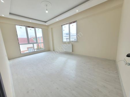 Üç Kardeşler İnşaat'tan Yunus Emre Mah. 2+1 Satılık Lüks Daire