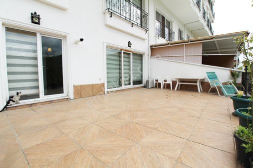 Yalova'da Termal Suyu Bulunan Jakuzili Ve Eşyalı Dubleks Daire