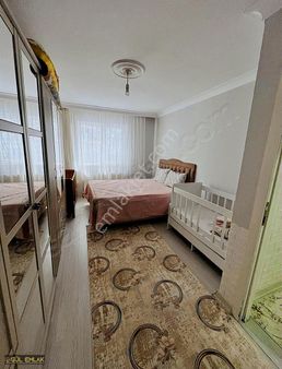 Altınköy Mevki Asansörlü Ful Yapılı Kiler+ebeveyn Banyo 2+1 Dair