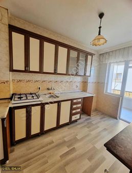 Deniz Feneri Park Manzaralı Katta Ön Cephe Yapılı 3+1 Daire