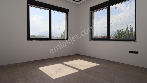 Antalya Döşemealtı Zengin Özellikli Müstakil Villa