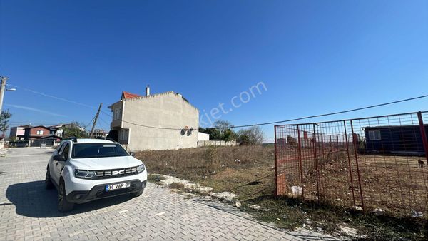 Saray Büyükyoncanlı'da Satılık 270m2 İmarlı İfrazlı Arsa