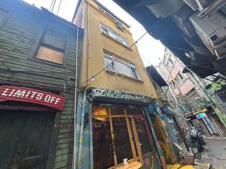 İstanbul Beyoğlu Arap Camii Karaköy'de Satılık Bina