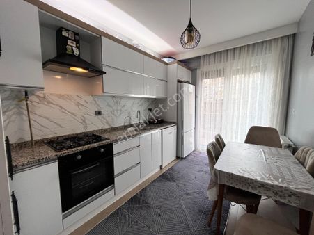 Remax Target'tan Atatürk Mahallesinde 2+1 Kapalı Mutfak Daire