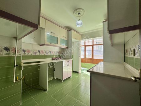 19 Mayıs Mahallesi'nde Katta Ferah 3+1 Daire!