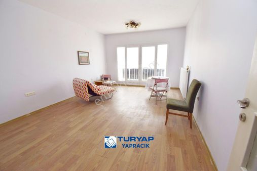 Turyap Yapracık' Tan 13. Bölgede Açık Alan Manzaralı 3+1 Daire