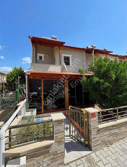 Şimşekten Orjanda Full Bakımlı 3+1 Villa