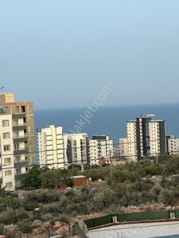 Erdemli Ayaş Ta Eşyalı Satılık Deniz Manzaralı 1+1 Havuzlu Daire