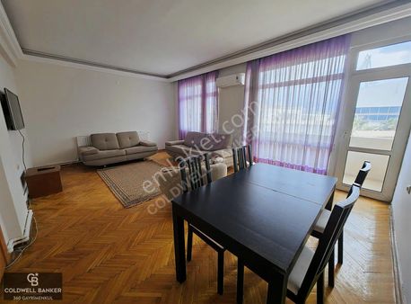 Alaybey Tersane Karşısı Deniz Manzaralı Full Eşyalı Kiralıkdaire