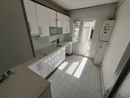 Ayvalı'da Antares Avm Yakını Katta 3+1 Fırsat Daire...!!