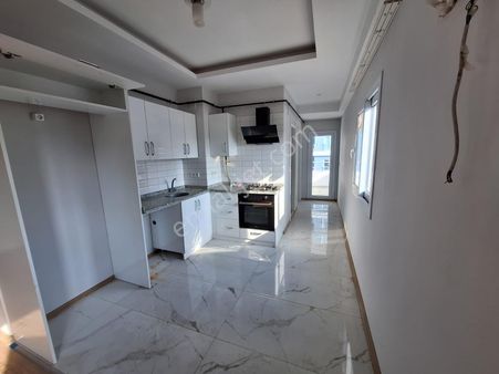 Kenan Evren Bulvarı Üzerinde Yeni Binada Yatırımlık 2+1 Güney Doğu Cepheli Cazip Daire