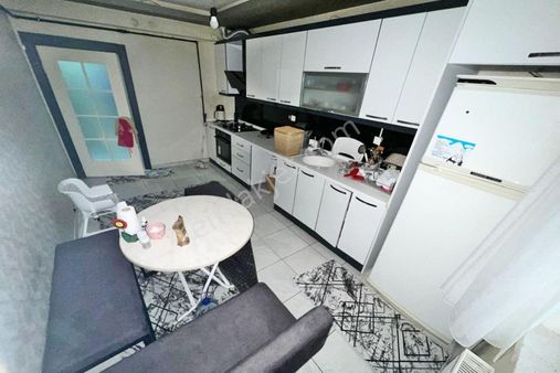 Kanunı De 2+1 Bahce Katı Satılık Daıre