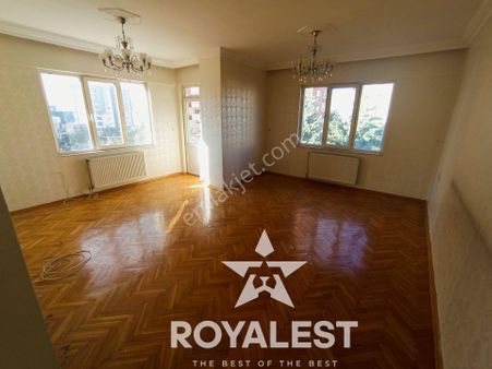 Royalest'ten Karataş Merkez'de Tramvaya Sıfır Geniş 3+1