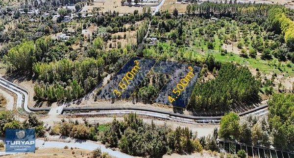 Turyap Metropol'den Mullakasım'da Satılık 3600m² İki Bahçe