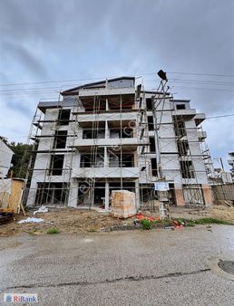 Gölcük Hisareyn Karaköprü Mah 2+1, 95m2 Arakat Daire