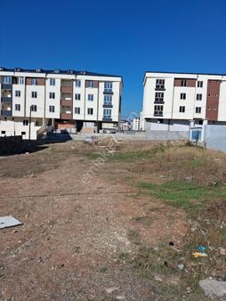 Tuşba Emlaktan Satılık 8 Dairelik Evlerin Aras Ar