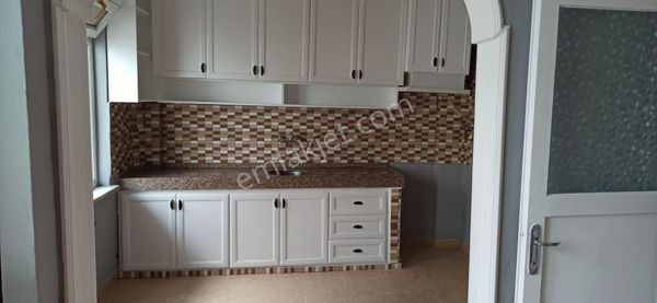 İnegöl Turgutalp Mahallesinde Merkezi Konumda Satılık Daire