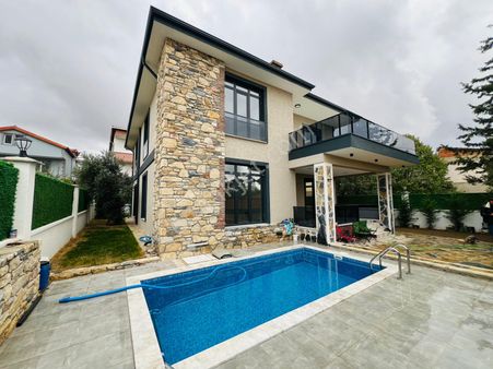 Kırklareli Merkez Kavaklıda Havuzlu, Müstakil, Ultra Lüx 5+2 Villa