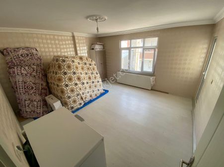 Home'dan Arnavutköy İmrahor Mahallesin 2+1 110m² Kiralık 2. Kat