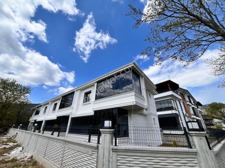 Parstan Doğanının Kalbinde Modern Yaşam Gürede 1+1 Lüks Daire