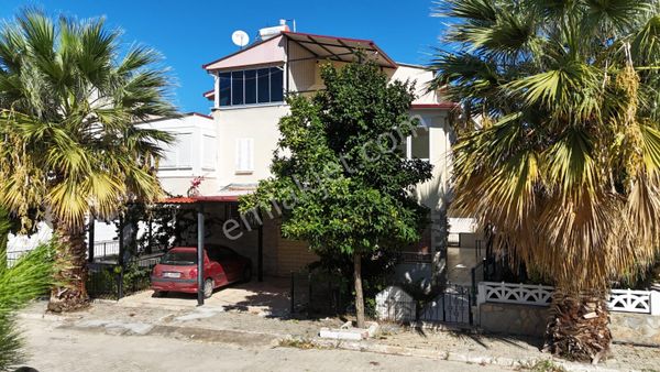 Kusadası Aykuştur Pazarının Orada Denize Çok Yakın Long Beach Mevkinde Fırsat Villa