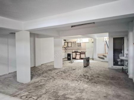 Molla Team'den G.o.p'da Satılık 170 M2 Kiralık Dükkan