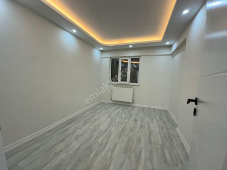 🏡 Topcuasım Mahallesi 🏡 ✅3+1 130 M2 5 Katlının 3 Katı ❇️ Kombi Dogalgazl