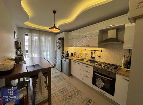 Menderes Coldwell Banker Poyraz'dan Bakımlı 3+1 Daire
