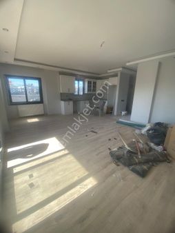 Çınarlı Mahallesi'nde 4+1 Triplex Villa