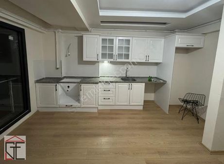 Alaşehir Garanti Emlakta Satılık 1+1