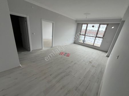 Bahçeşehir Mahallesinde 1+1 Sıfır Daire *** Burcu Emlaktan