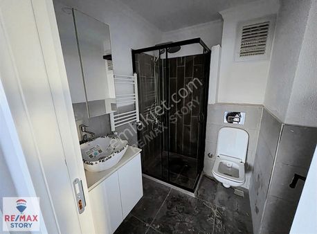 Çayırova Akse Mah. Dubleks Asansörlü Sıfır 4+1 Daire