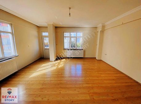 Darıca Osmangazı Mahallesı'nde 3+1 Arakat Ferah Kıralık Daıre