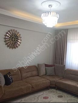 Bursa İnegöl Ertuğrul Gazi Mah.135 M2 2+1 Yüksek Giriş Satılık Daire