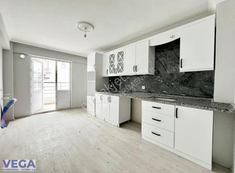 Yeşilbayır Mah.4,5+1 Sıfır Daire