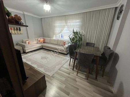 İkitelli Mehmet Akifte Kiralık 2+1 Arakat