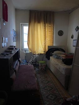 Sarıyer Büyükdere’de Caddeye Yakın Satılık Müstakilev