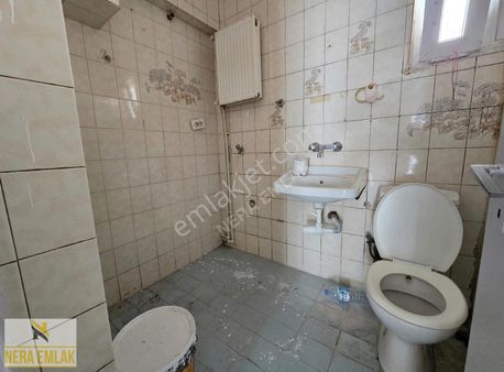 Ayvalı Merkez'de Katta Cepheleri Açık Kullanışlı Masrafsız 3+1