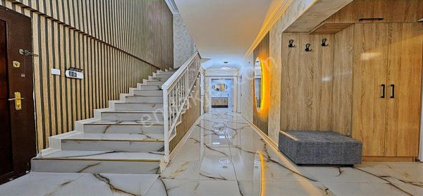 Bademlik Yolu Üzeri Ultra Lüx Yapılı Satılık Dubleks 6+1 Daire