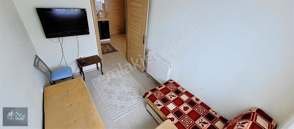 Tan Emlaktan Ana Cadde Üzeri Satılık Daire