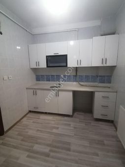 Ümraniye Çamlık İkbal Caddesi Hatboyu Bulvarı Üzerinde Merkezi Lokosyonda Ulaşım Anlamında