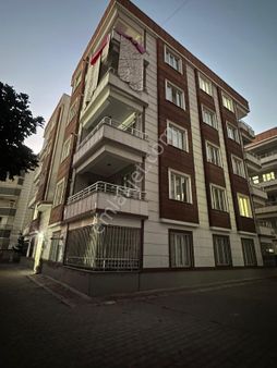 Öz Birlik Emlaktan Satılık 3+1 Son Kat Daire 175 M² Çift Balkonludur