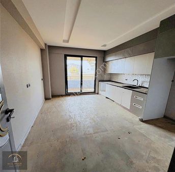 Belkız Mah Parkın Yanında Giriş Kat 2+1 Daire